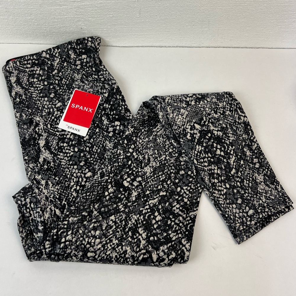 Spanx Faux Leather Snake Shine Leggings, Medium